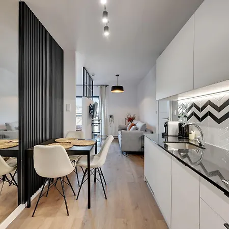 Dom & House - Dwie Motlawy Apartman