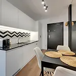 Dom & House - Dwie Motlawy Apartamento *